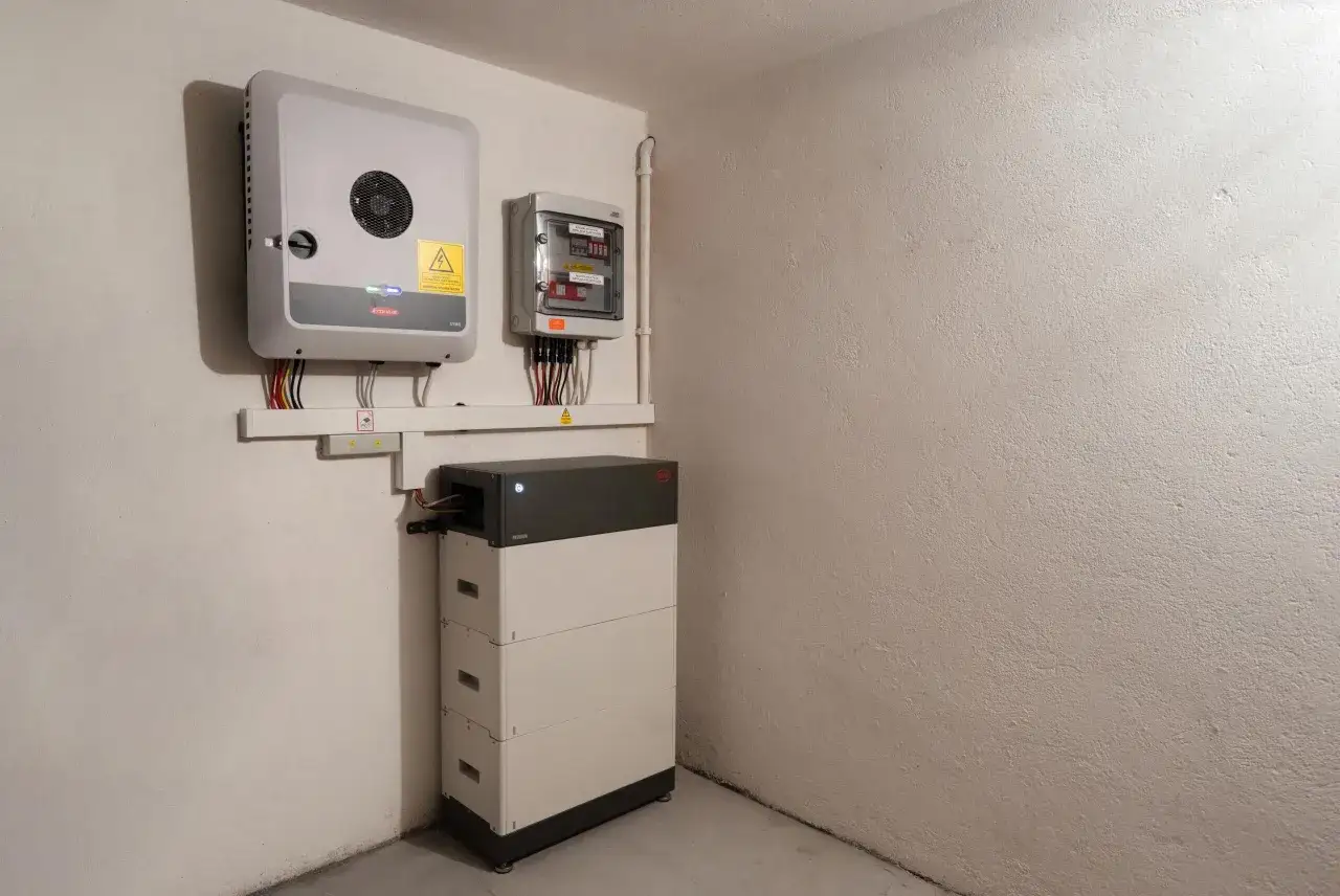 Bezpieczny montaż magazynu energii w domu