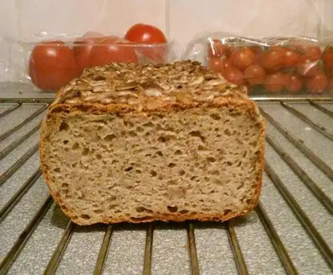 chleb bezglutenowy thermomix gotowy do pieczenia