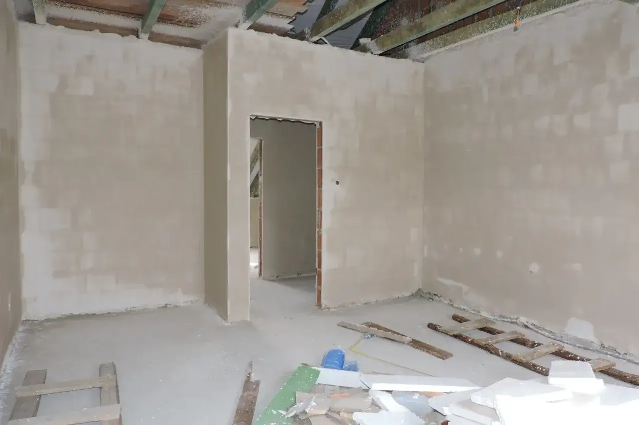 płyta gipsowo-kartonowa zielona do łazienki vs tynk cementowo-wapienny