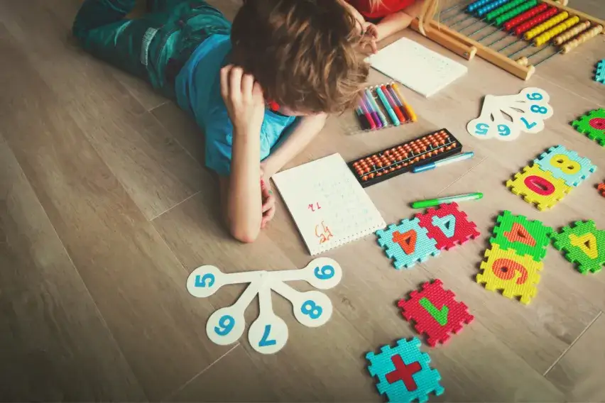 Zdjęcie Jak nauczyć dziecko cyfr? Skuteczne zabawy i metody dla rodziców