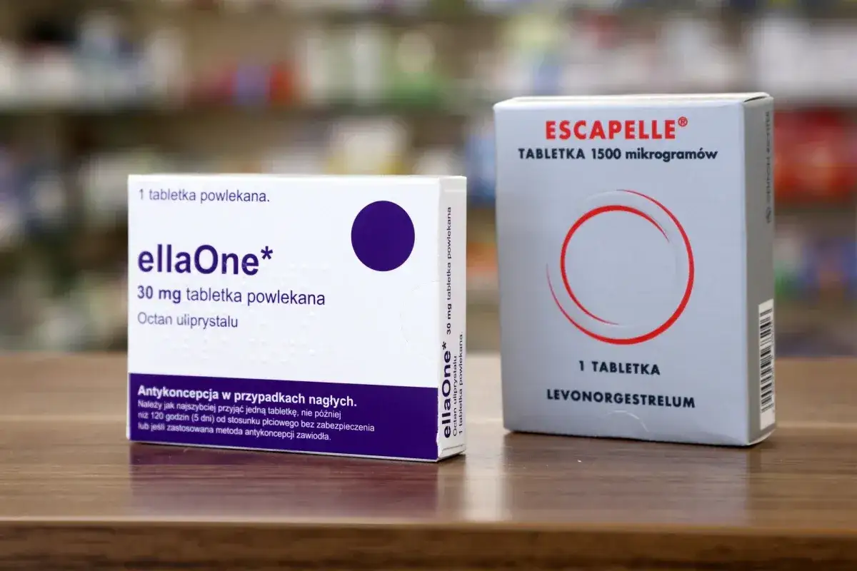 Tabletki ellaOne i Escapelle to tabletki po bez recepty od kiedy dostępne, stosowane jako antykoncepcja w nagłych przypadkach.