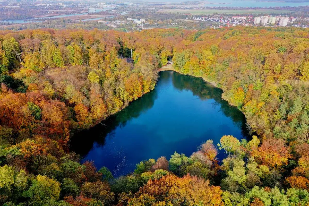 Jezioro Szmaragdowe Szczecin kolor