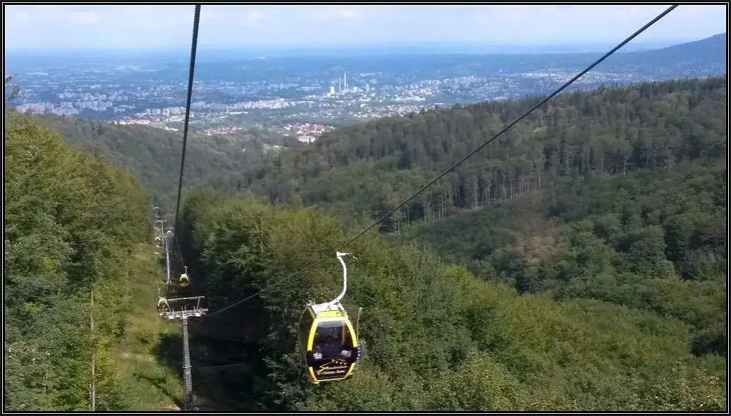 Kolej gondolowa Szyndzielnia widok