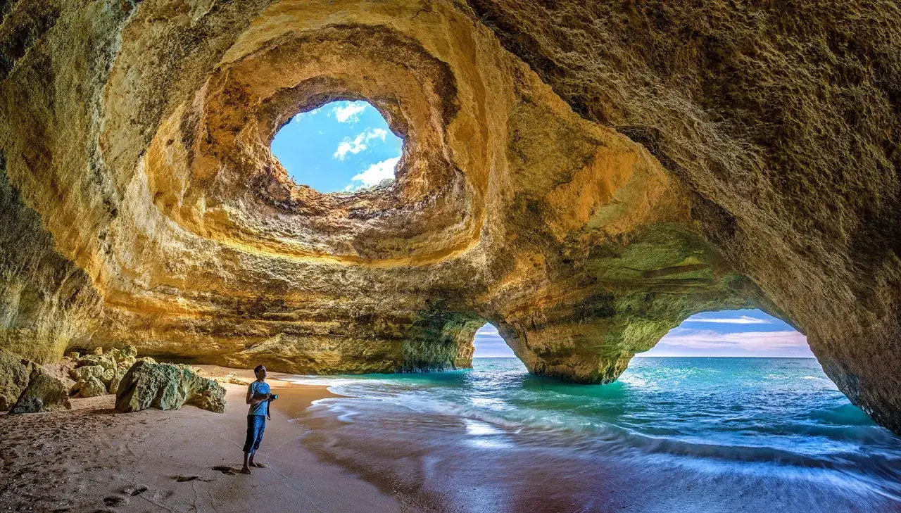 Plaże Algarve Portugalia klify