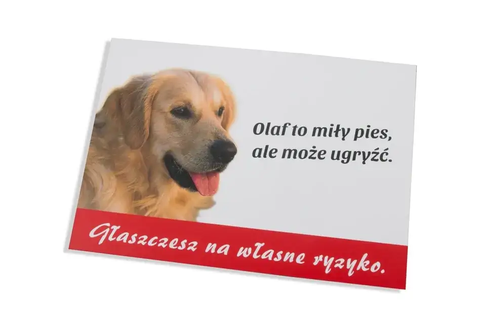 Zdjęcie Tabliczka ostrzegawcza pies: jak prawidłowo oznakować posesję ze zwierzęciem