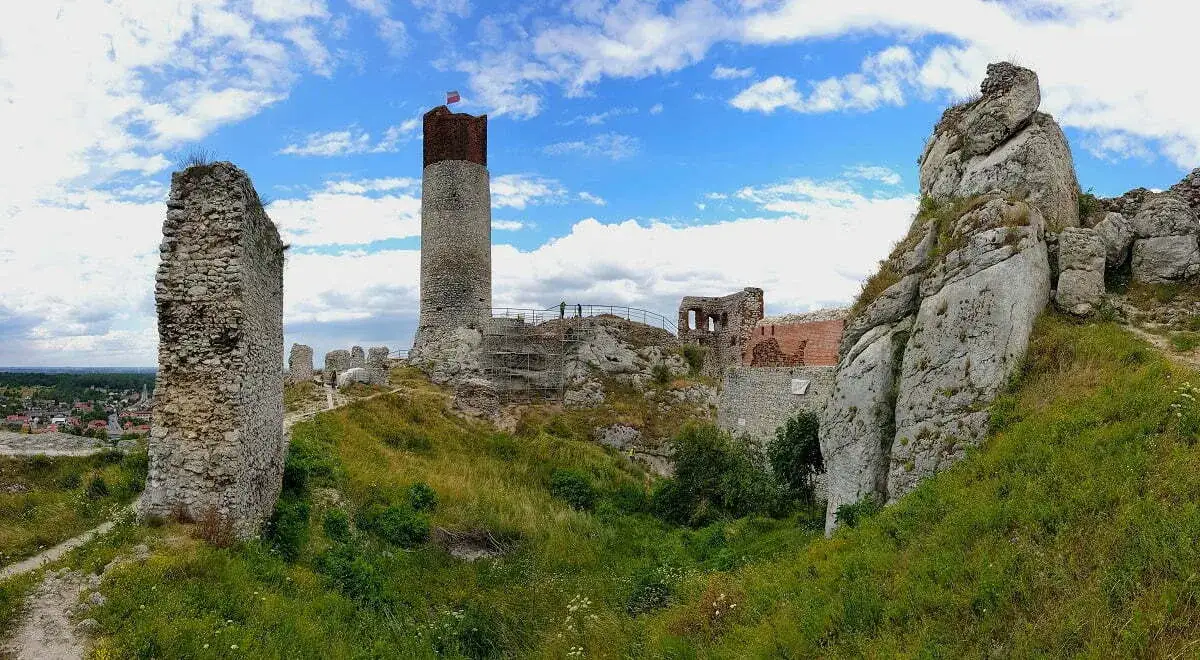 Zamek Olsztyn ruiny panorama