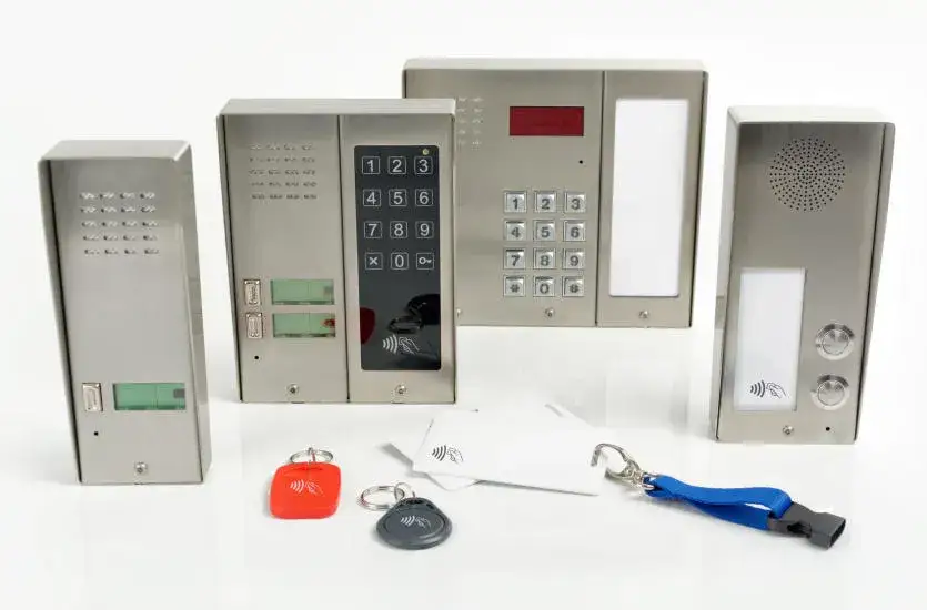 Narzędzia do montażu domofonu