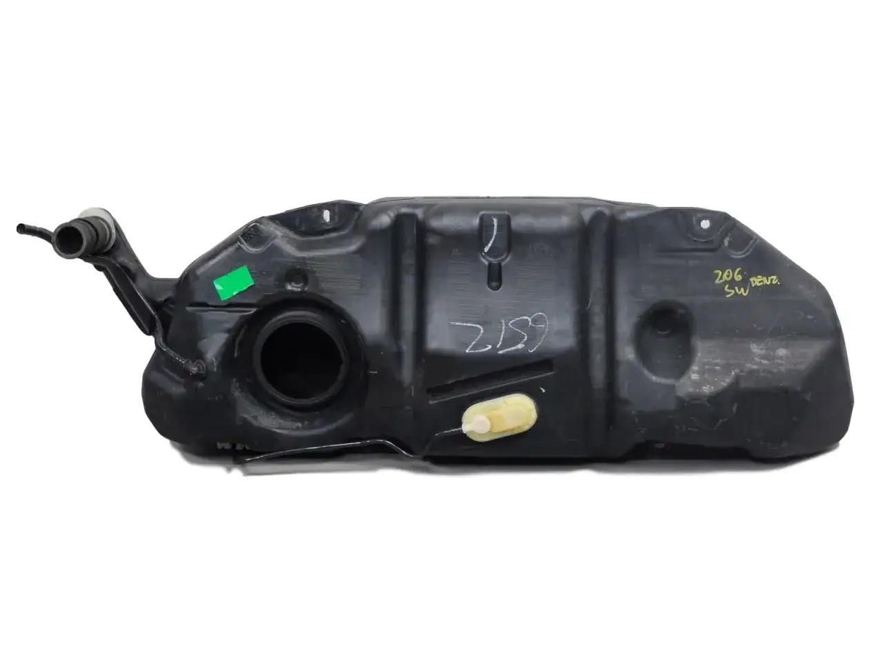 Zbiornik paliwa do Peugeot 206 1.1 SW. Jego pojemność jest kluczowa dla zasięgu auta.