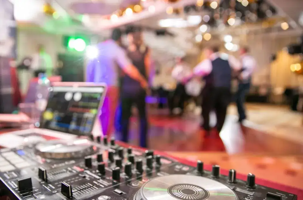 podpisanie umowy z dj