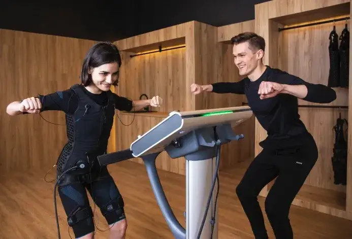 Studio treningu personalnego EMS Sosnowiec wnętrze