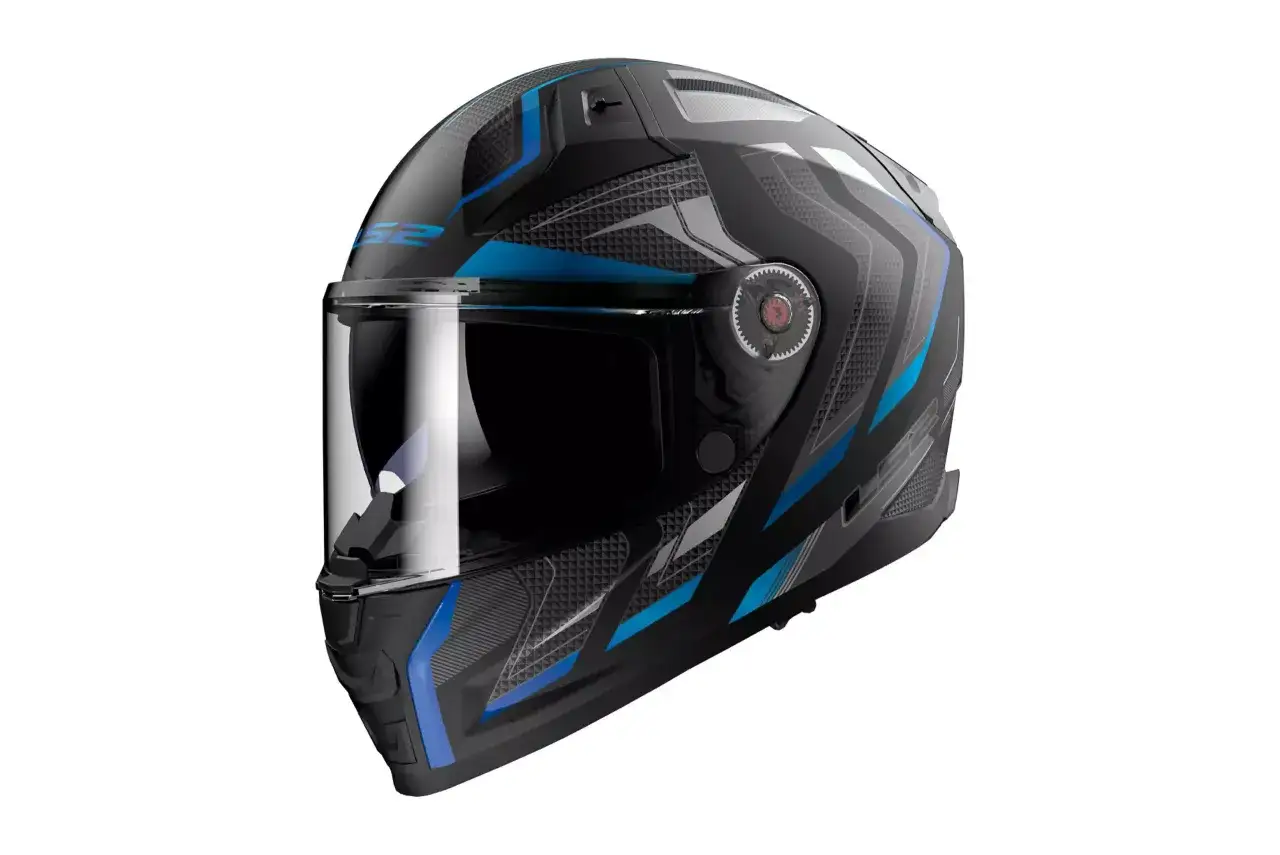 Czarny kask motocyklowy LS2 z niebieskimi akcentami i wzorem. Czy to kask poliwęglan czy włókno szklane?