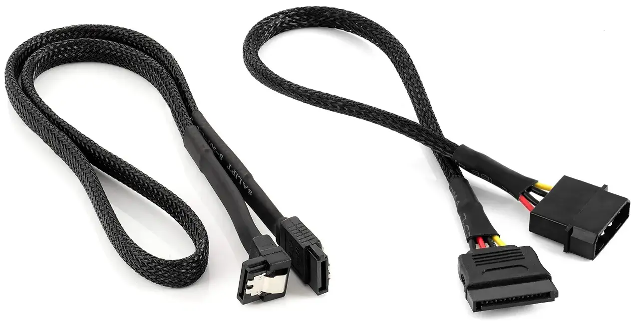 Bezpieczne podłączanie adaptera Molex SATA