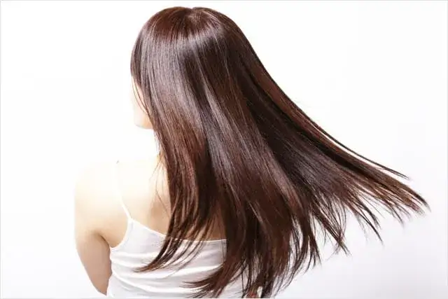 Zdjęcie Nanoplastia czy botox - który zabieg naprawdę poprawi Twoje włosy?