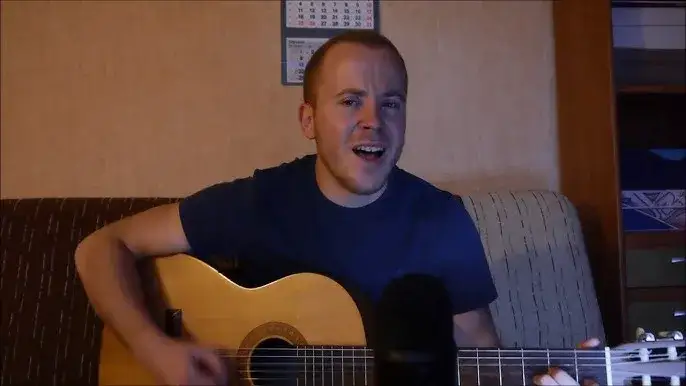 Zdjęcie Nie płacz kiedy odjadę akordy - zagraj na gitarze emocjonalną piosenkę