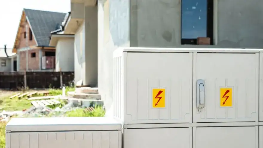 Zdjęcie Rozdzielnica Zewnętrzna: Kluczowy Element Bezpiecznej Instalacji