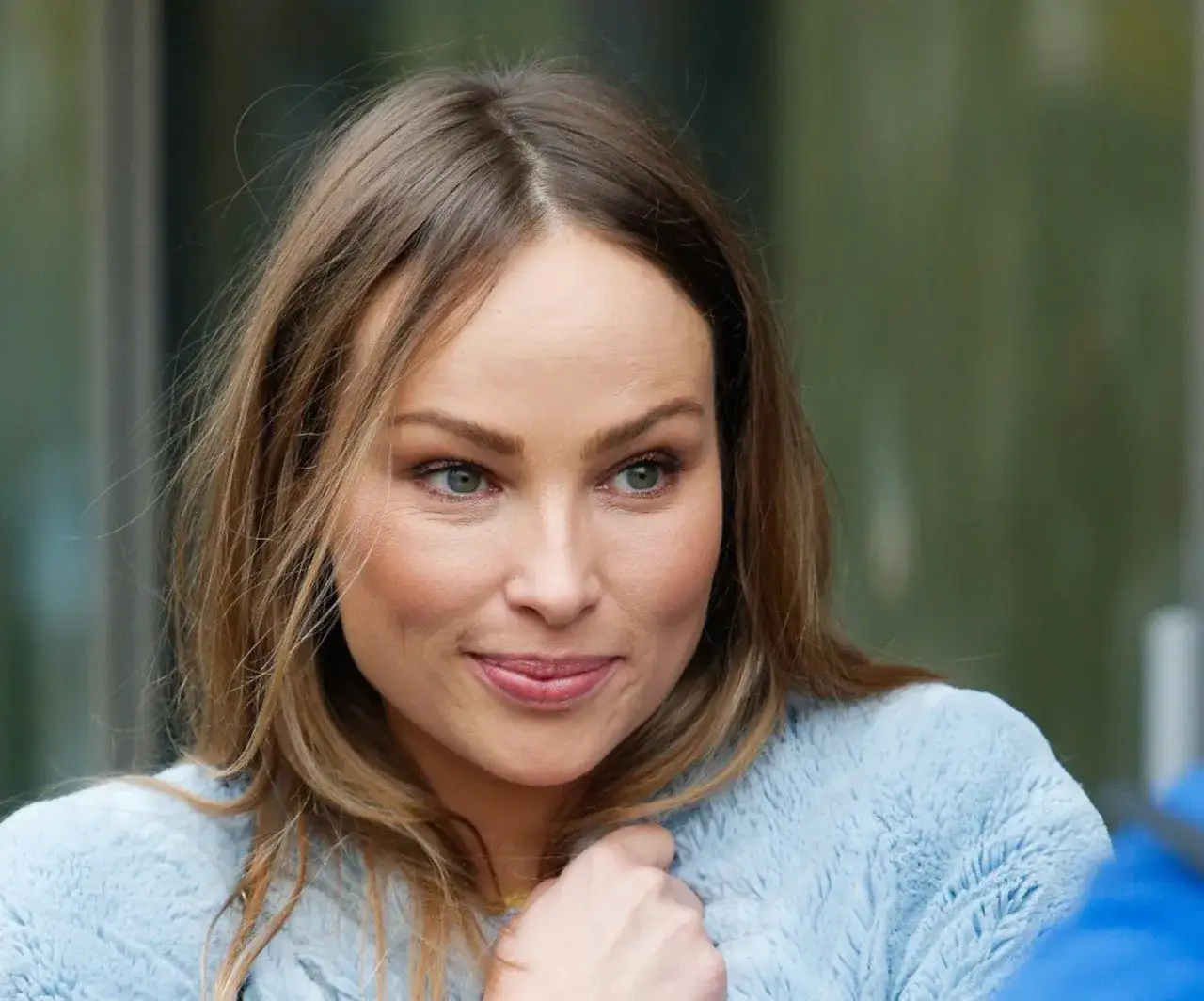 Zdjęcie Weronika Książkiewicz: Aktorka z wielkim potencjałem - talent i sukcesy 