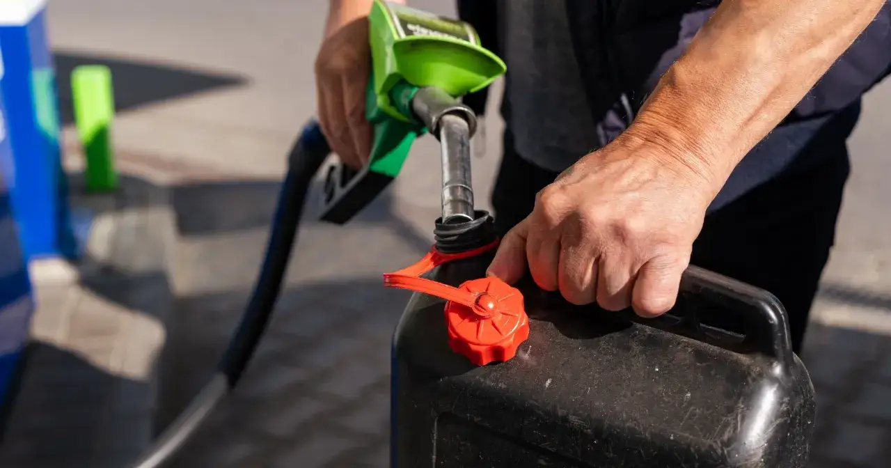 Zdjęcie Po ile benzyna 95? Sprawdź, dlaczego ceny wciąż rosną