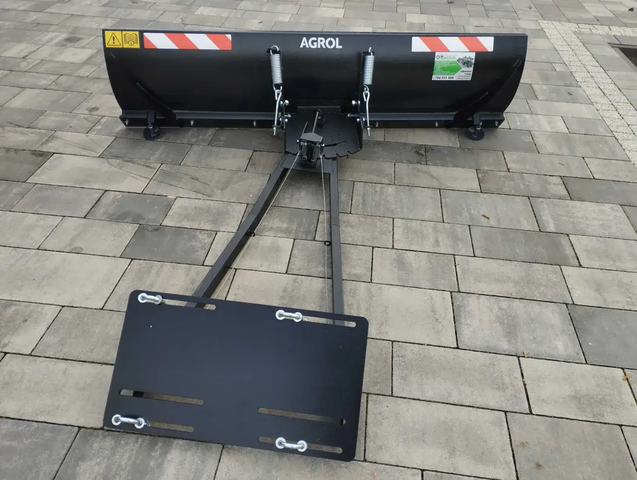 Zdjęcie Jak zamontować pług do quada - uniknij typowych błędów w instalacji