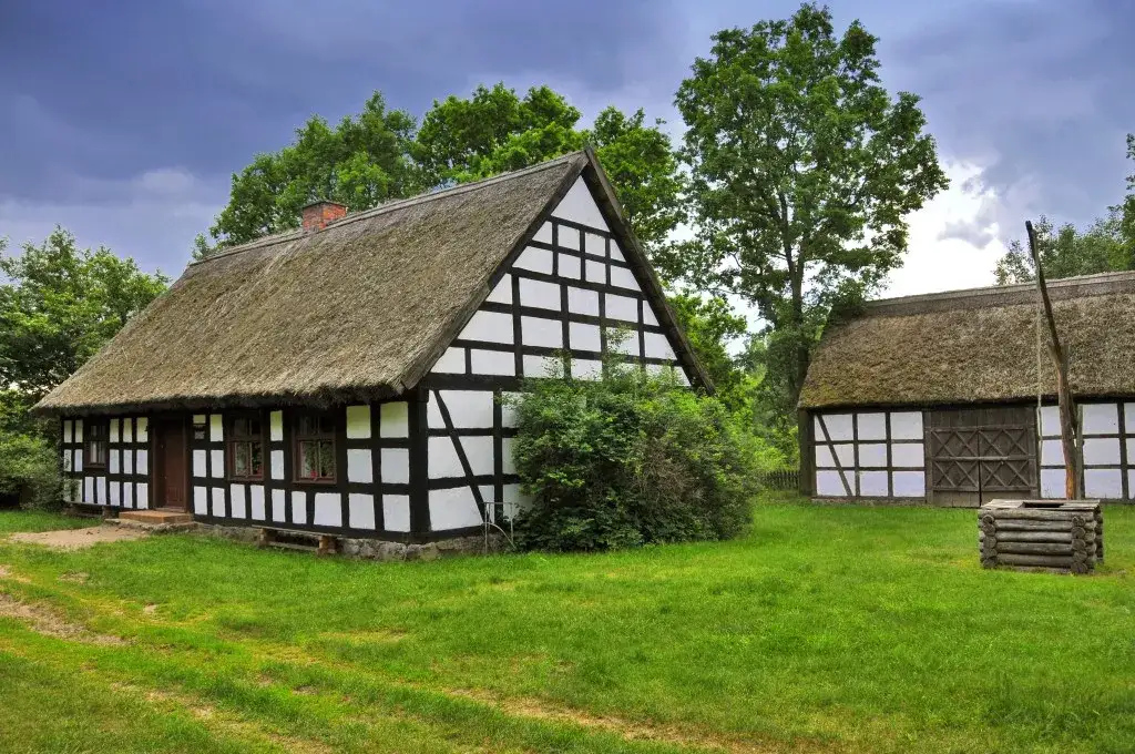 Skansen w Osieku nad Notecią chaty