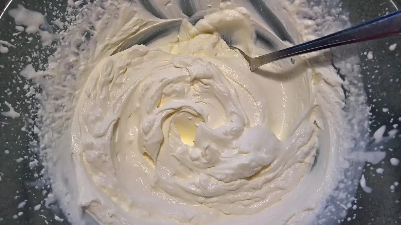 krem mascarpone ze śmietanką