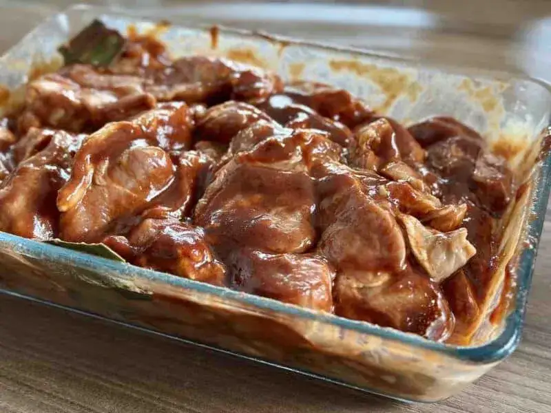 soczysta kark&oacute;wka pieczona w plastrach