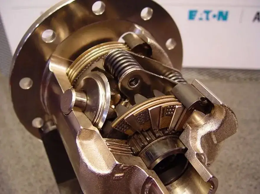 porównanie dyferencjał nowy używany regeneracja