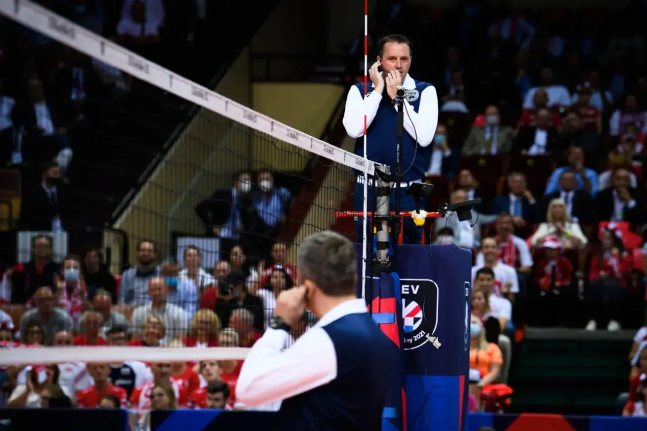 sędzia siatk&oacute;wki decyzja mecz