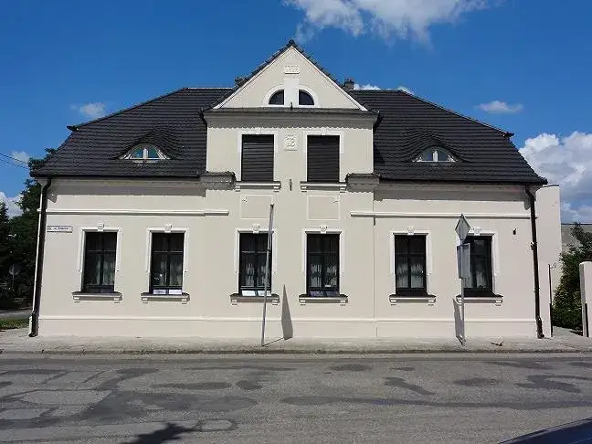 remont dachu kamienicy, remont elewacji budynku