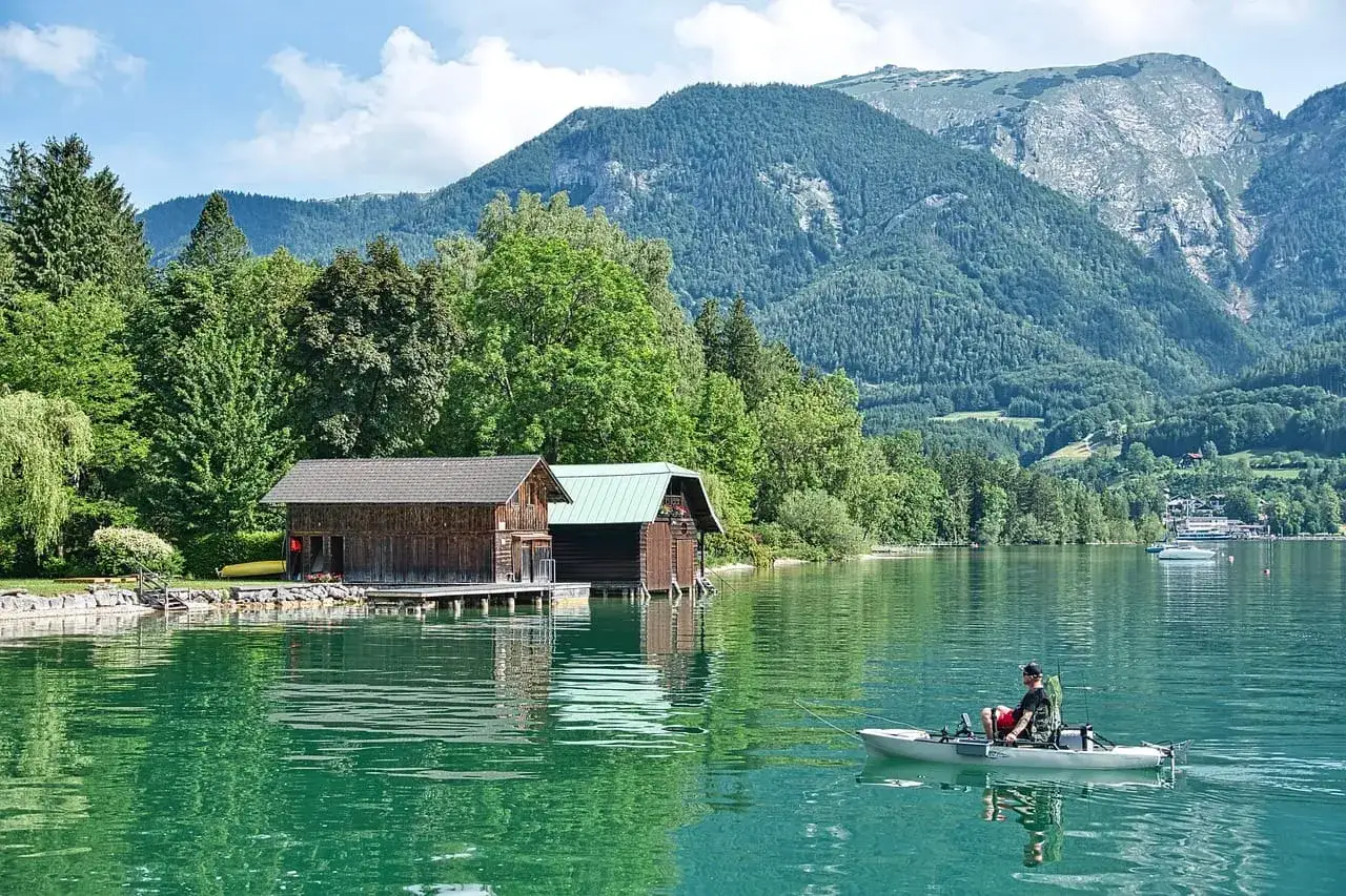 Zdjęcie Jak zarejestrować łódkę wędkarską - uniknij kosztownych błędów