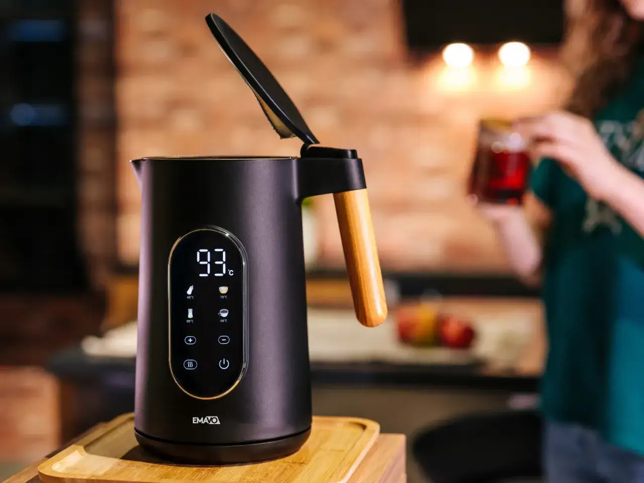 czajniki elektryczne z regulacją temperatury