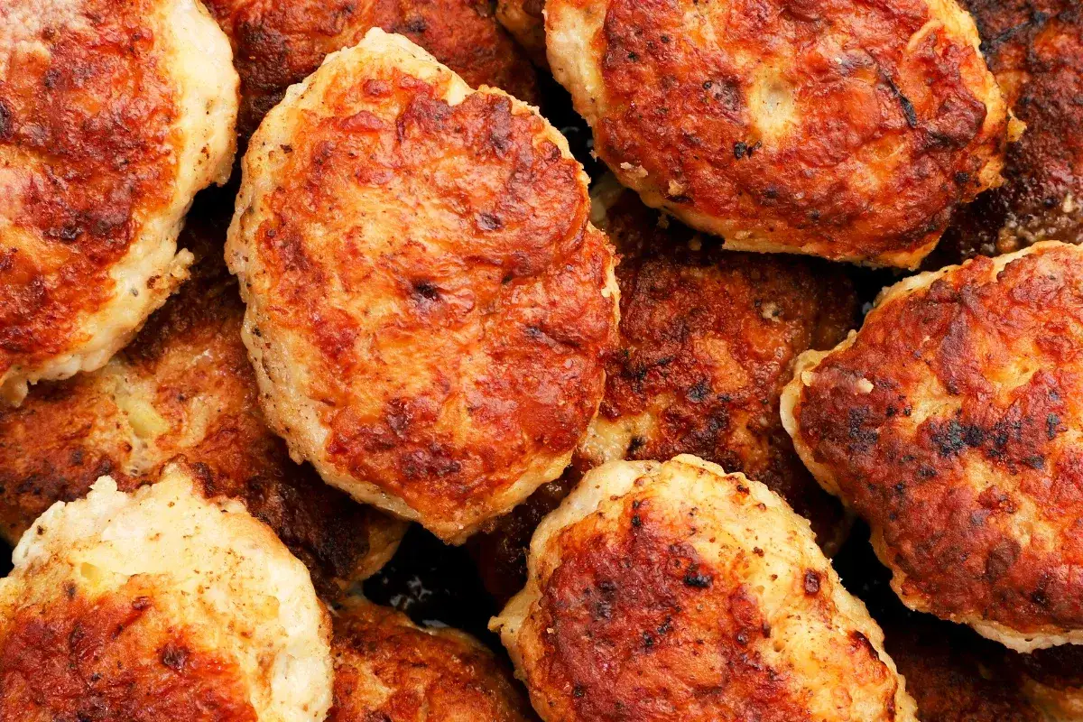 mięso mielone z piersi kurczaka i udźca indyka porównanie