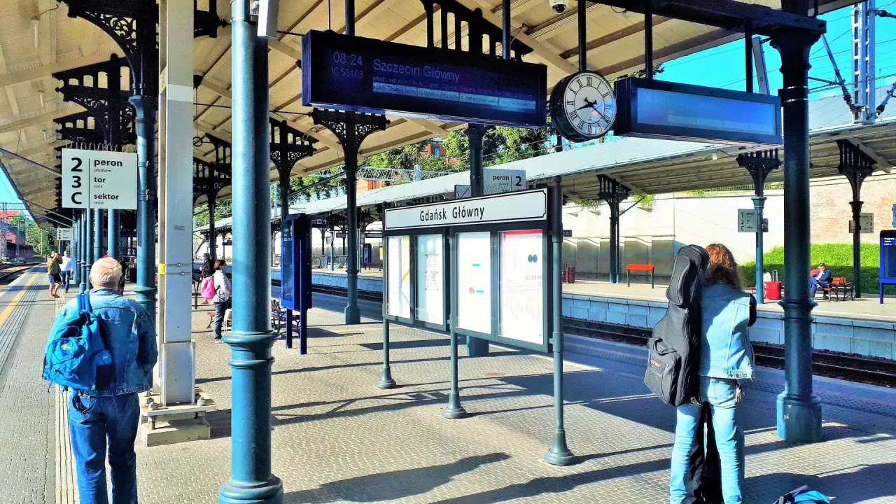 Dworzec Gdańsk Główny perony