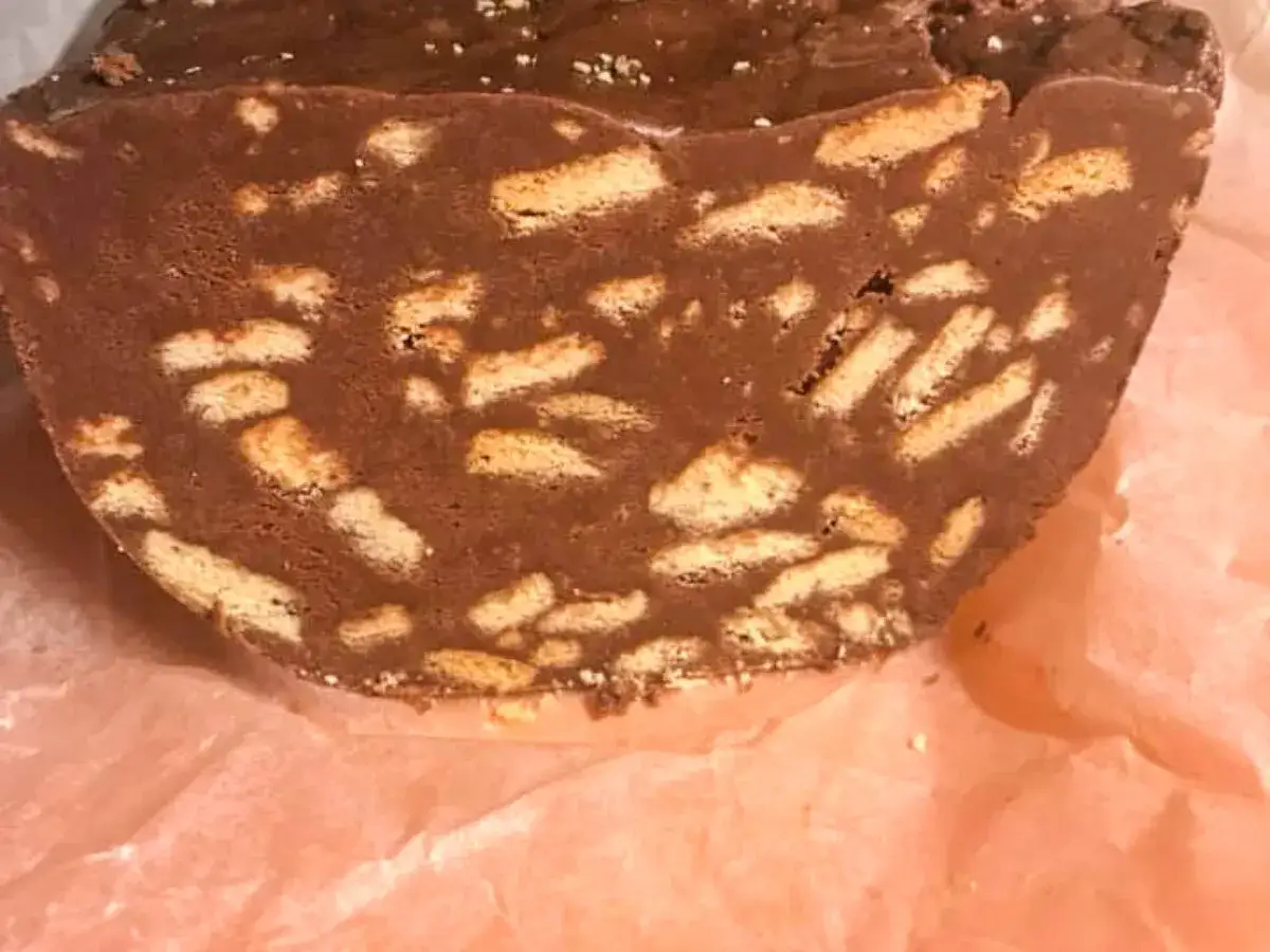 PRL jedzenie st&oacute;ł impreza