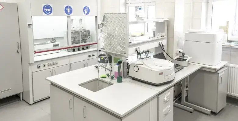 Laboratorium badawcze z certyfikatem akredytacji