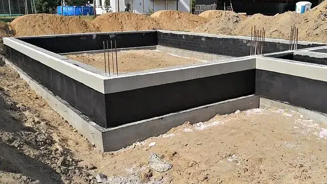 Zdjęcie Izolacja fundamentów: najlepsze metody i błędy do uniknięcia