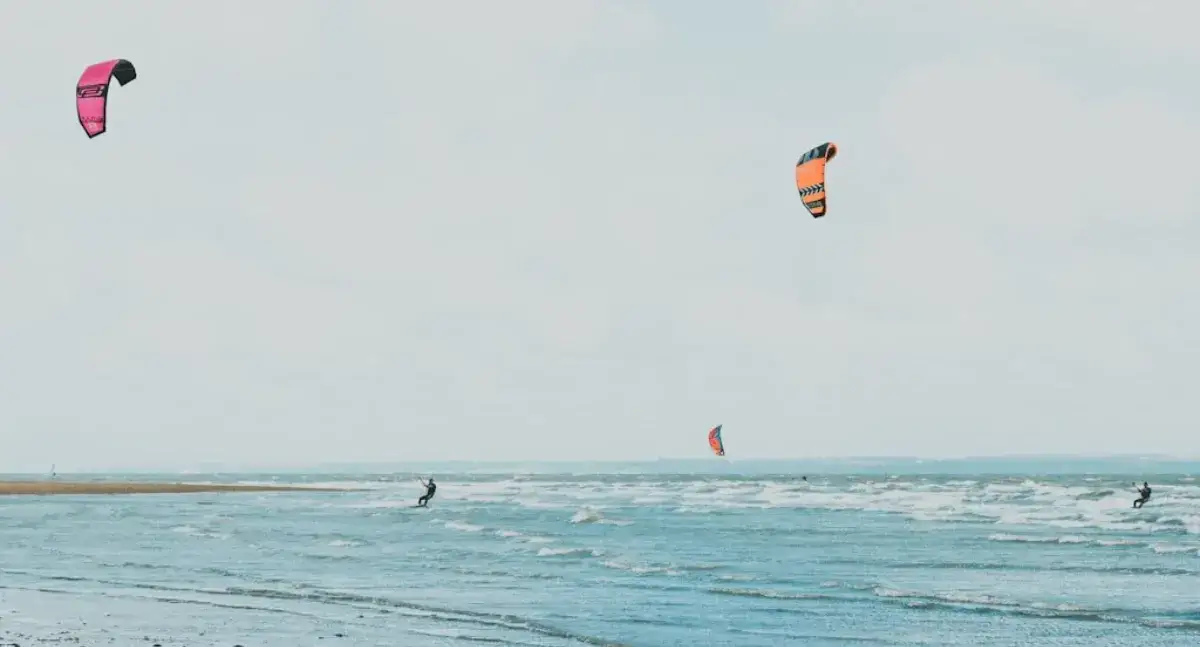 kitesurfing płytka woda zatoka pucka
