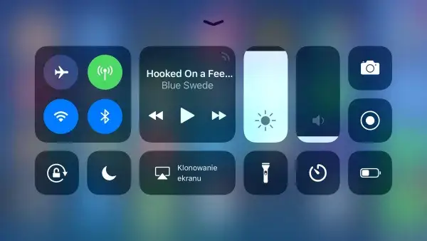 Włączanie Bluetooth iOS Centrum Sterowania