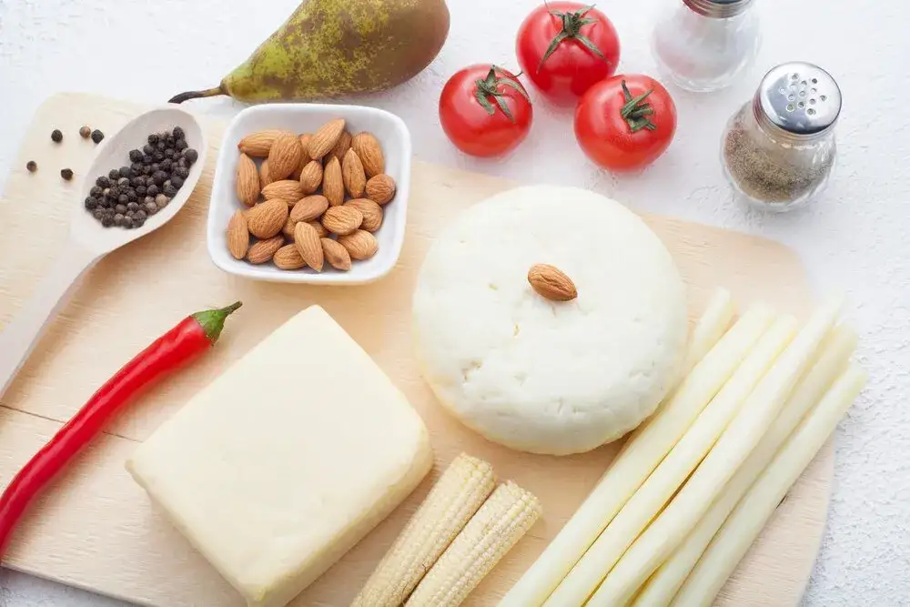 Zdjęcie Jaki ser zamiast parmezanu? Odkryj najlepsze zamienniki i smaki