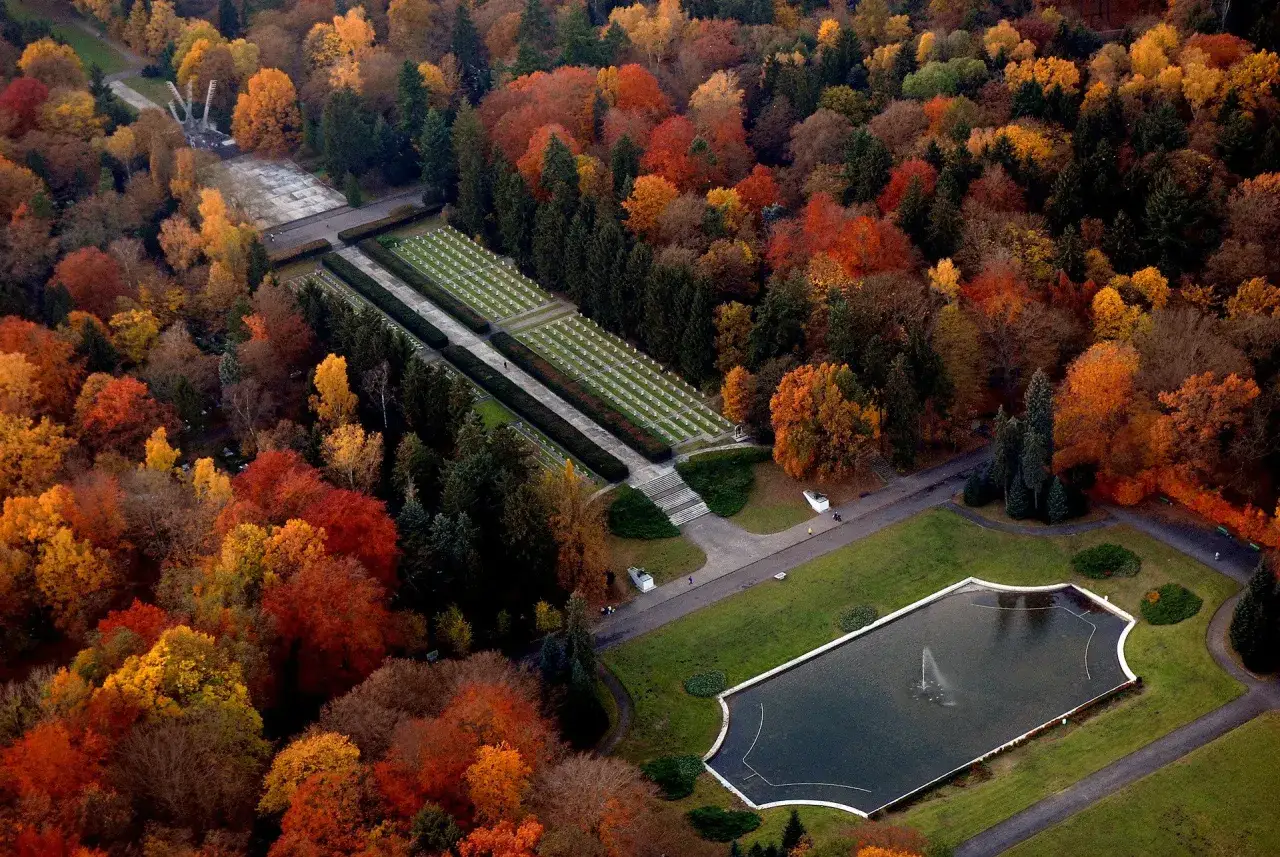 Cmentarz Centralny Szczecin widok z góry park