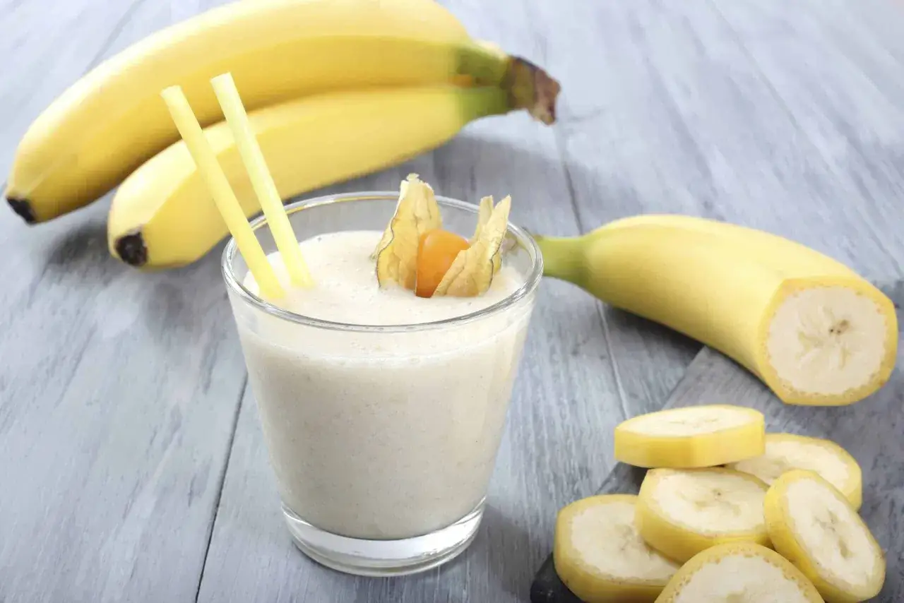jak zrobić koktajl bananowy krok po kroku