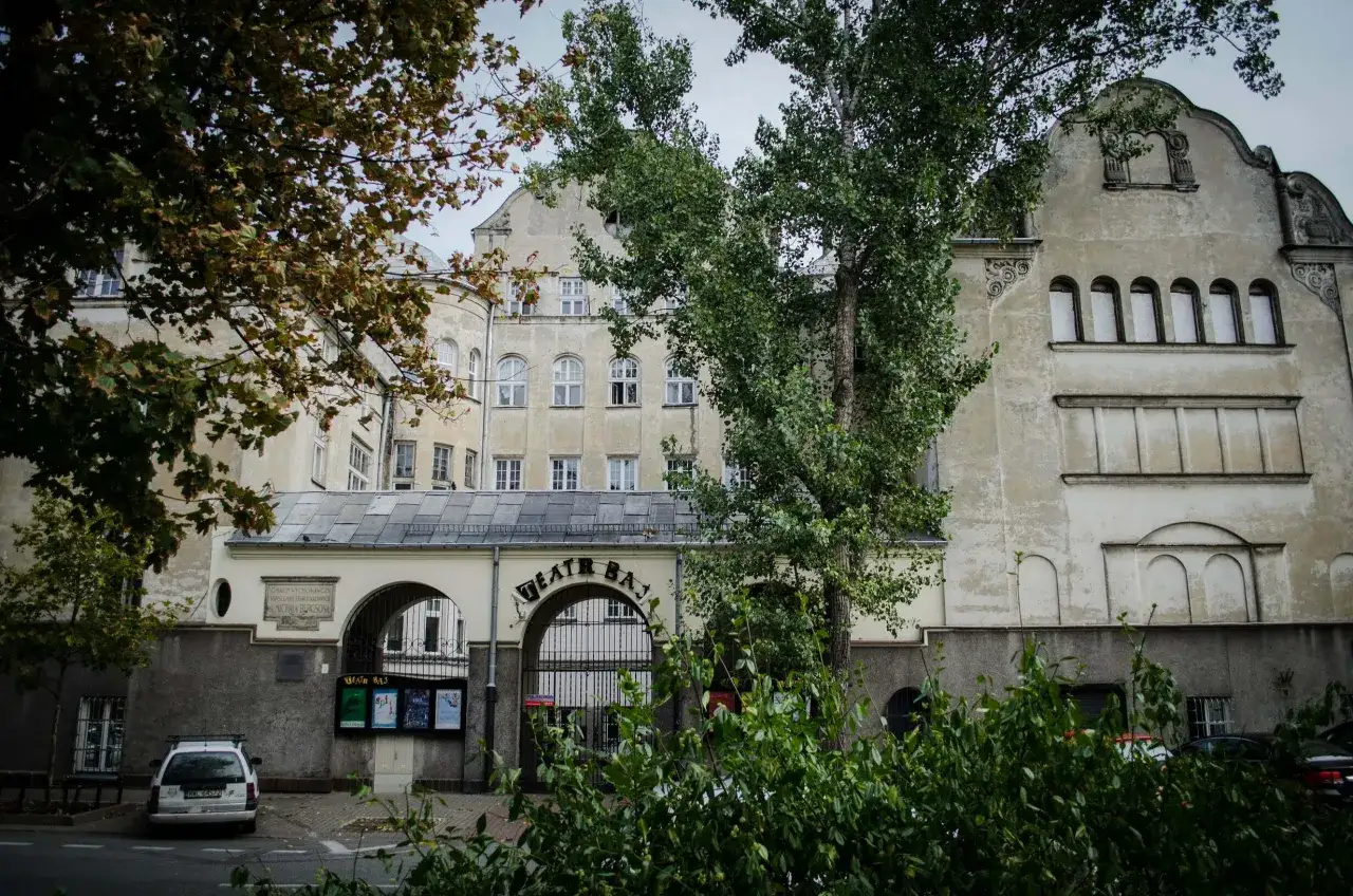 Teatr Baj zaprasza na wspaniałe spektakle. Sprawdź repertuar dla dzieci i wybierz się na magiczną przygodę!