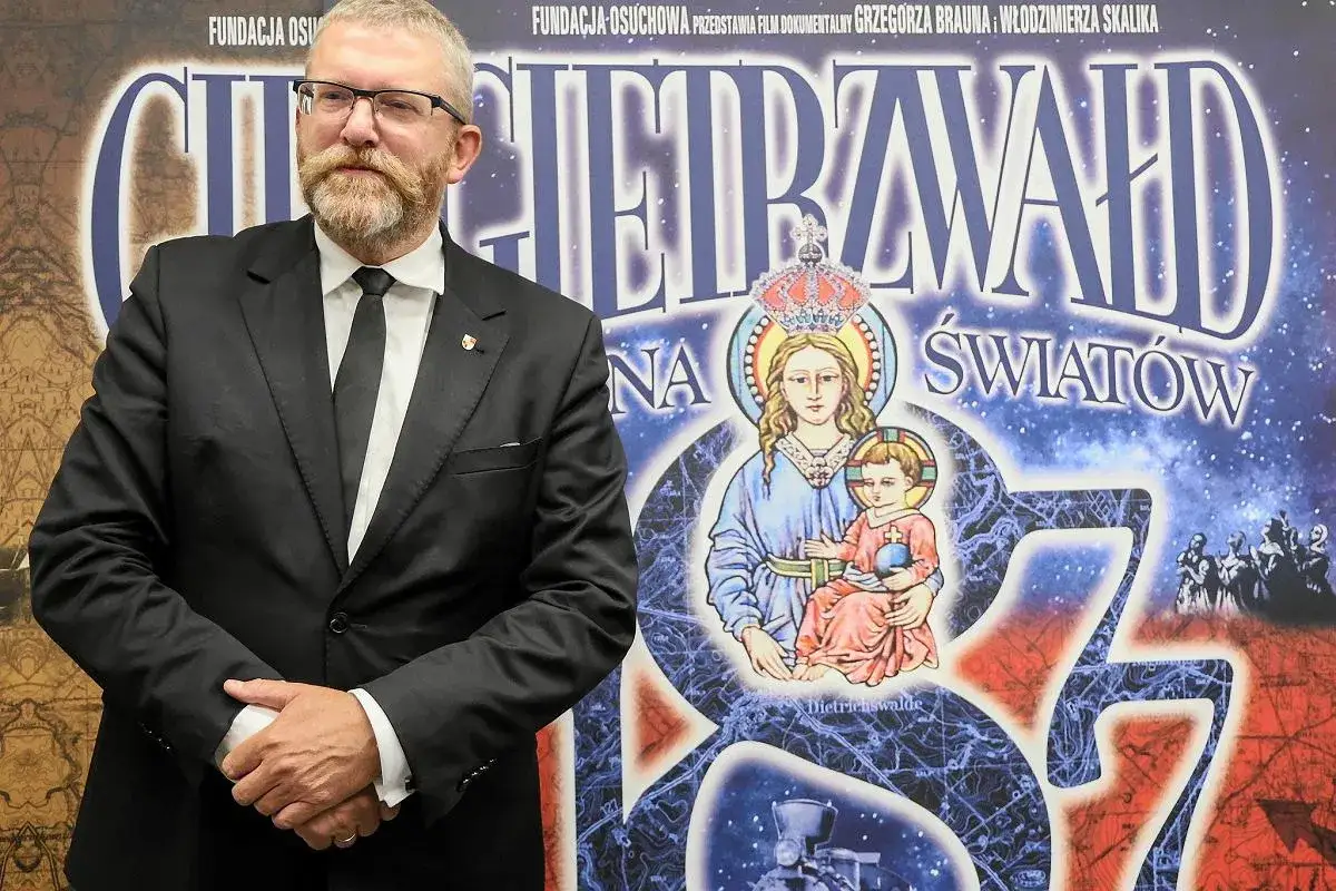 Plakaty film&oacute;w Grzegorza Brauna