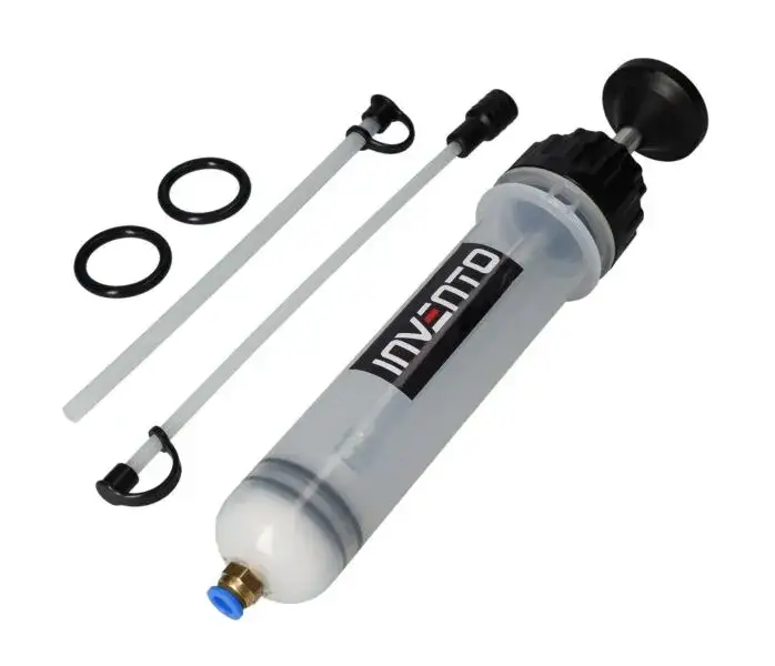 Narzędzia do dolewania oleju samochodowego