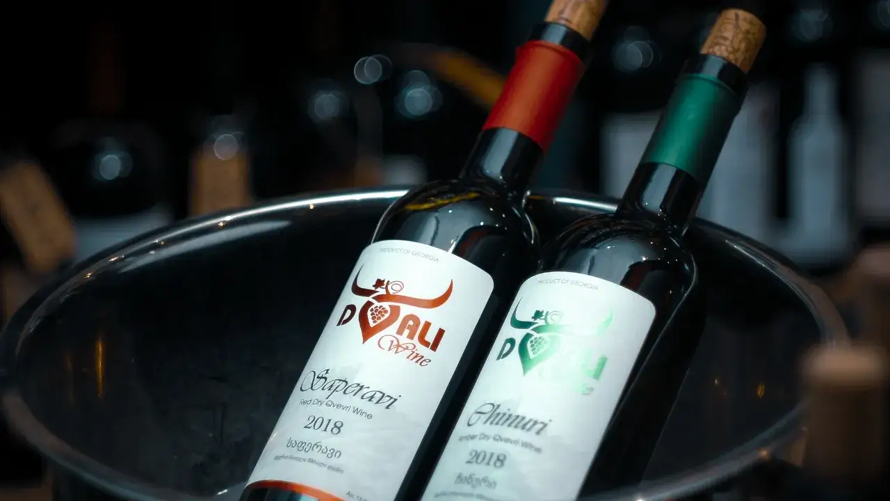 Zdjęcie Najlepsze zakupy i pamiątki z Gruzji - poznaj unikatowe produkty lokalne