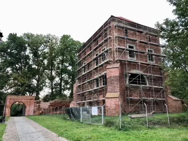 Zdjęcie Zamek w Gołańczy: Zapomniana perła Wielkopolski