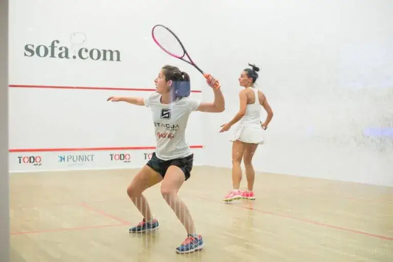 Zdjęcie Najlepsze miejsca do gry w squash w Tychach – korty i kluby