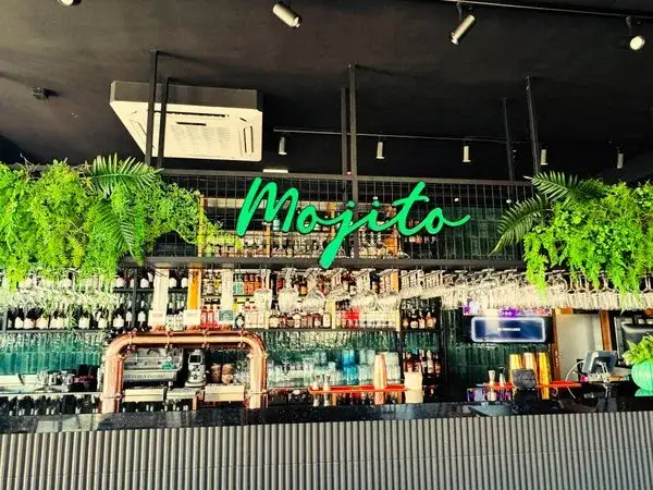 Zdjęcie Pobierowo gdzie zjeść – odkryj najlepsze miejsca na smaczne jedzenie