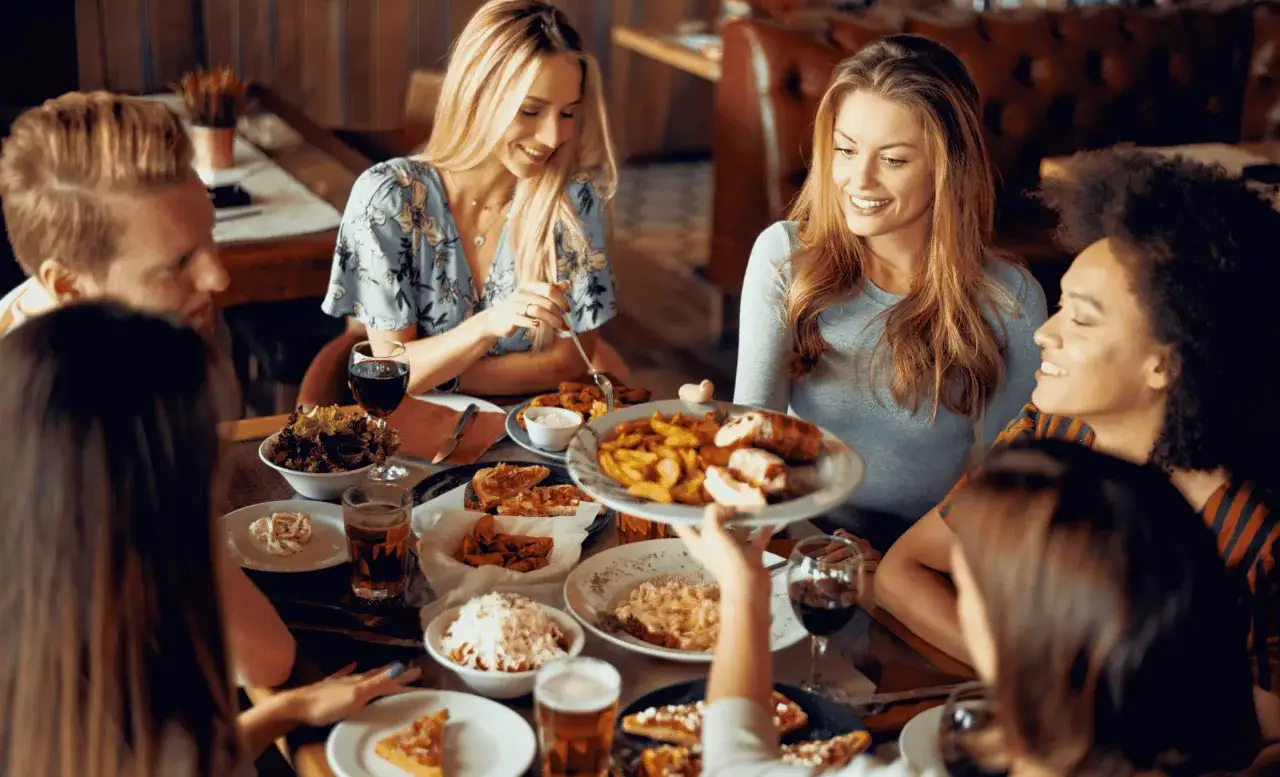 Zdjęcie Gdzie zjeść śniadanie w Bukowinie Tatrzańskiej? Odkryj najlepsze miejsca
