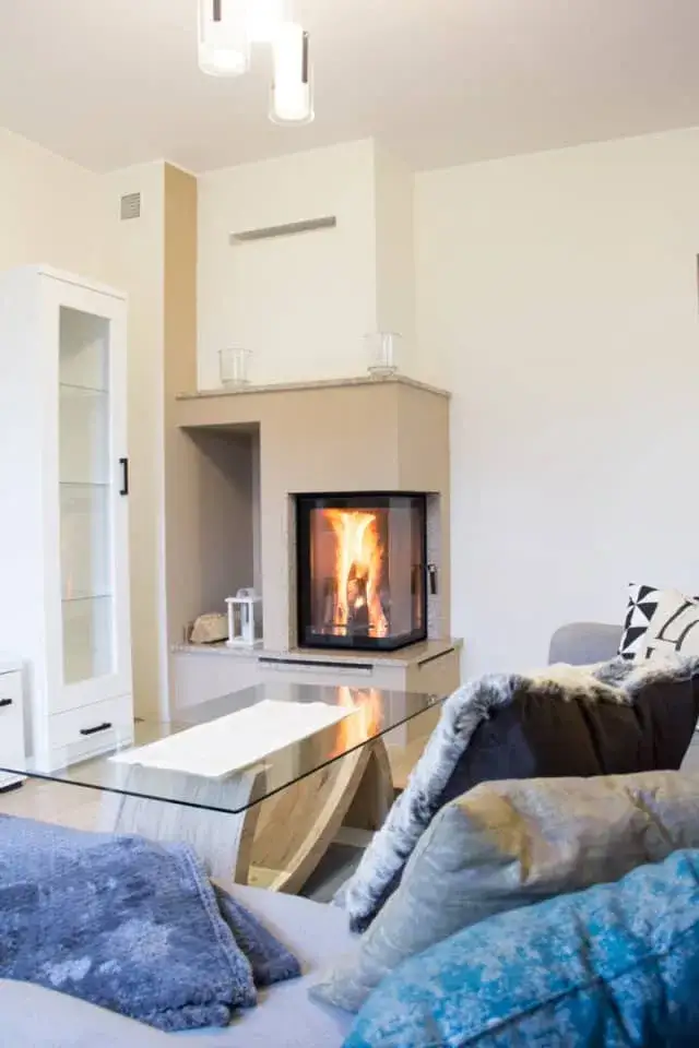 Zdjęcie Ile kosztuje budowa kominka? Zaskakujące ceny i ukryte koszty