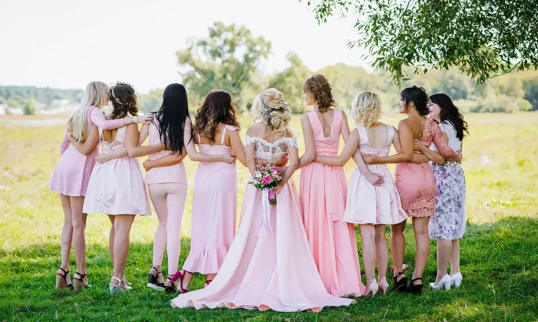 Zdjęcie Ile w kopertę na ślub bez wesela? Sprawdź, ile naprawdę dać